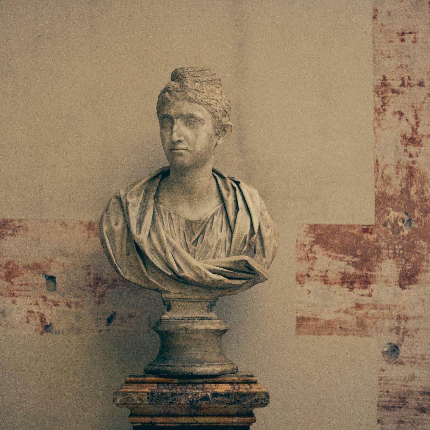 ROMA 44
