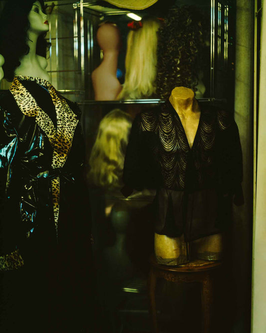 THE NIGHT IS YOUNG PIGALLE 7